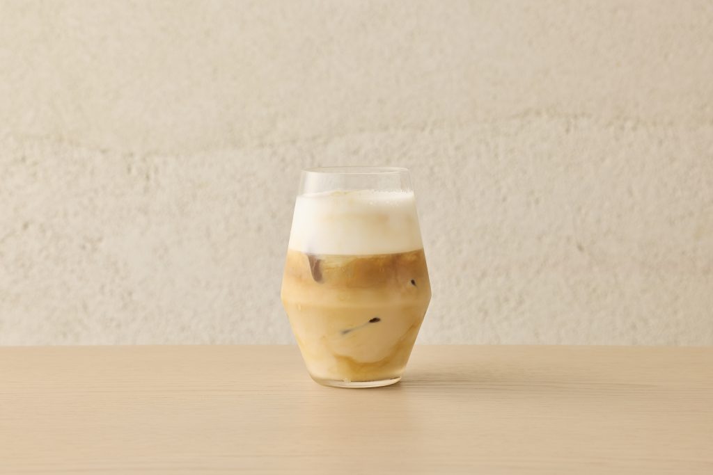よつ葉の贅沢アイスカフェラテ