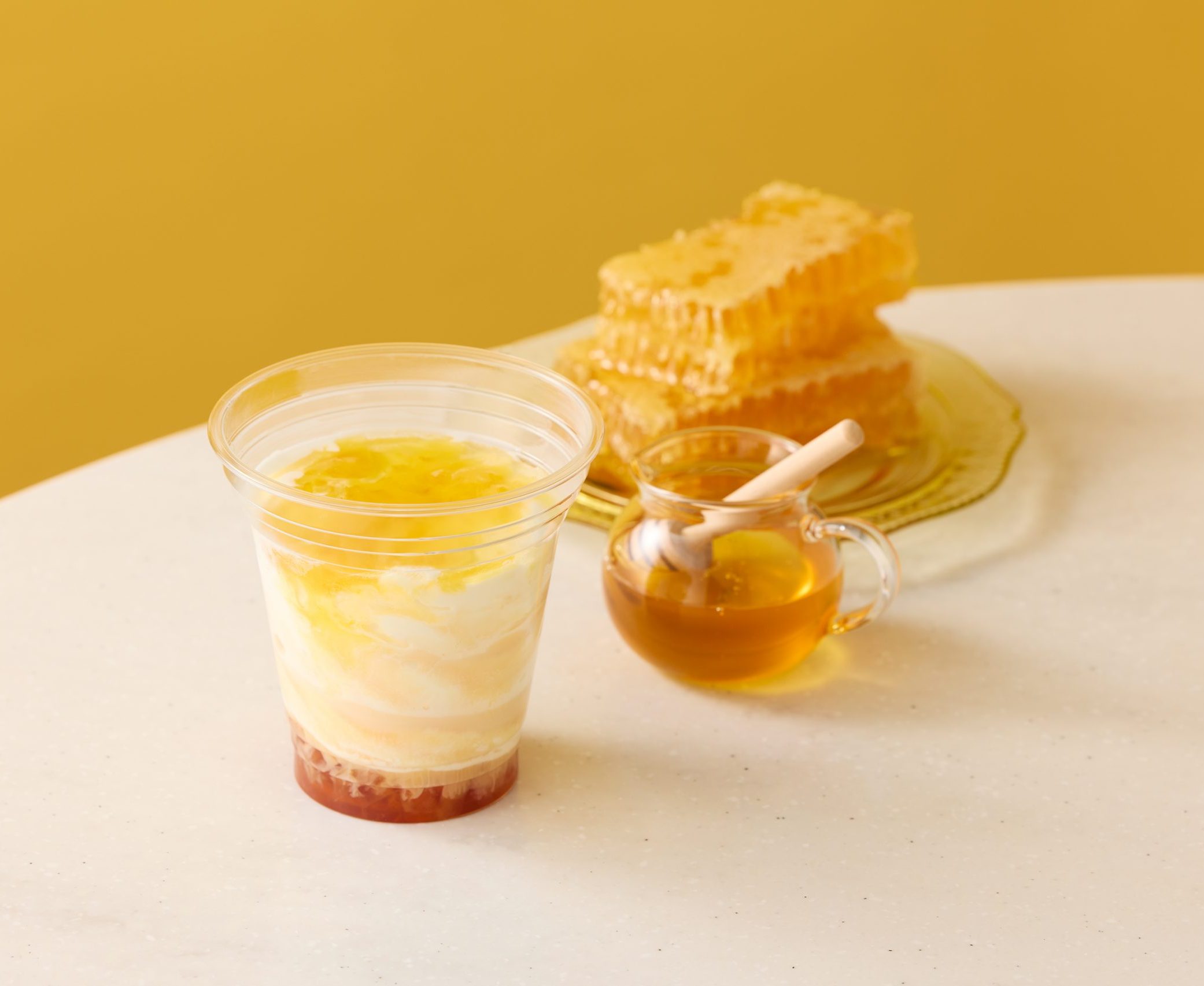 和紅茶とはちみつのシェイク
