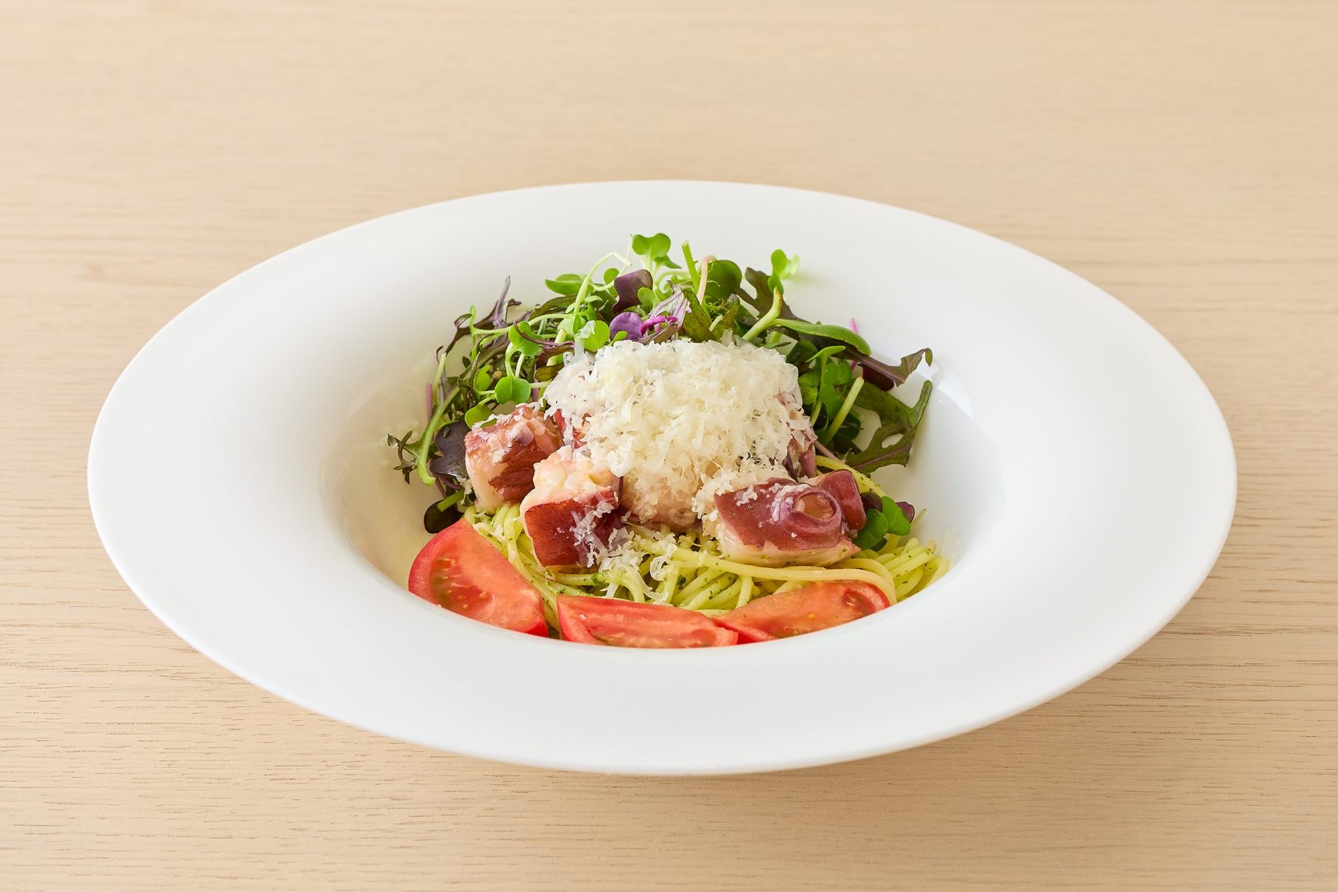 ミズダコとバジルの冷製パスタサラダ仕立て